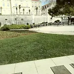 Jazine1 Апартаменти *