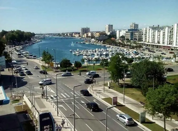 Appartement Jazine1 *